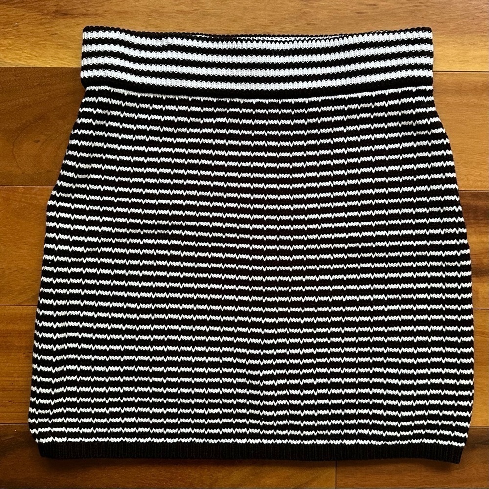Aqua Knit Skirt